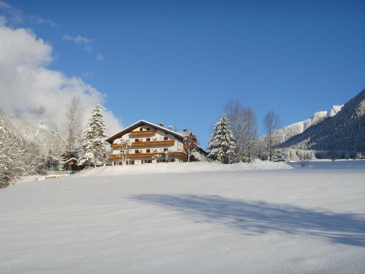 Aparthotel Kuehlerhof à Anterselva di Mezzo Extérieur photo